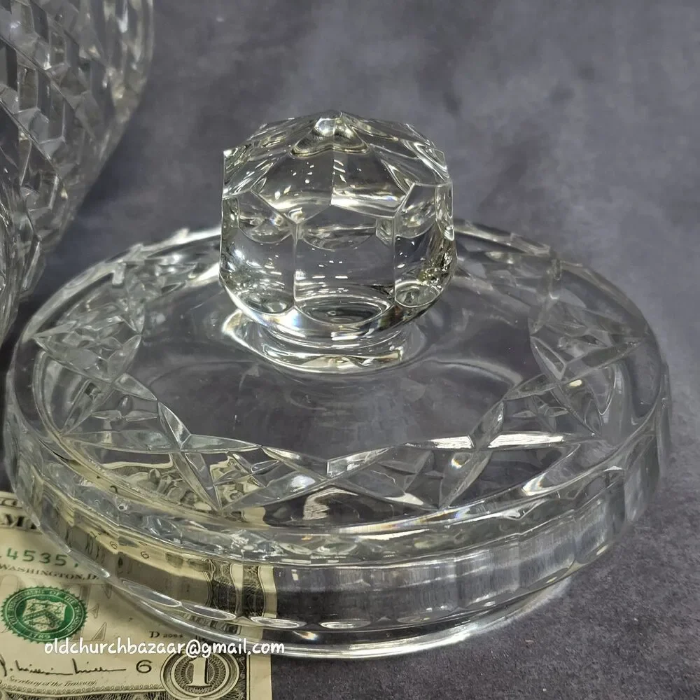Vtg Presscut Lead Crystal Biscuit/ Cookie Jar with Lid 8